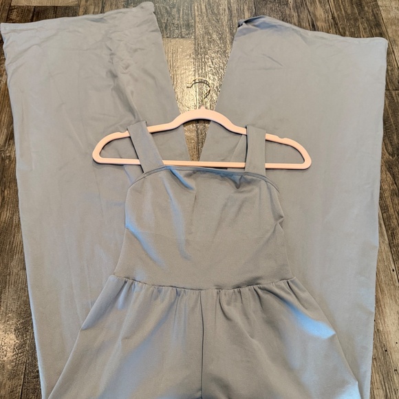 OQQ Women's Romper Sleeveless Square Neck Wide Leg, Sz Small, NWOT - Picture 7 of 7